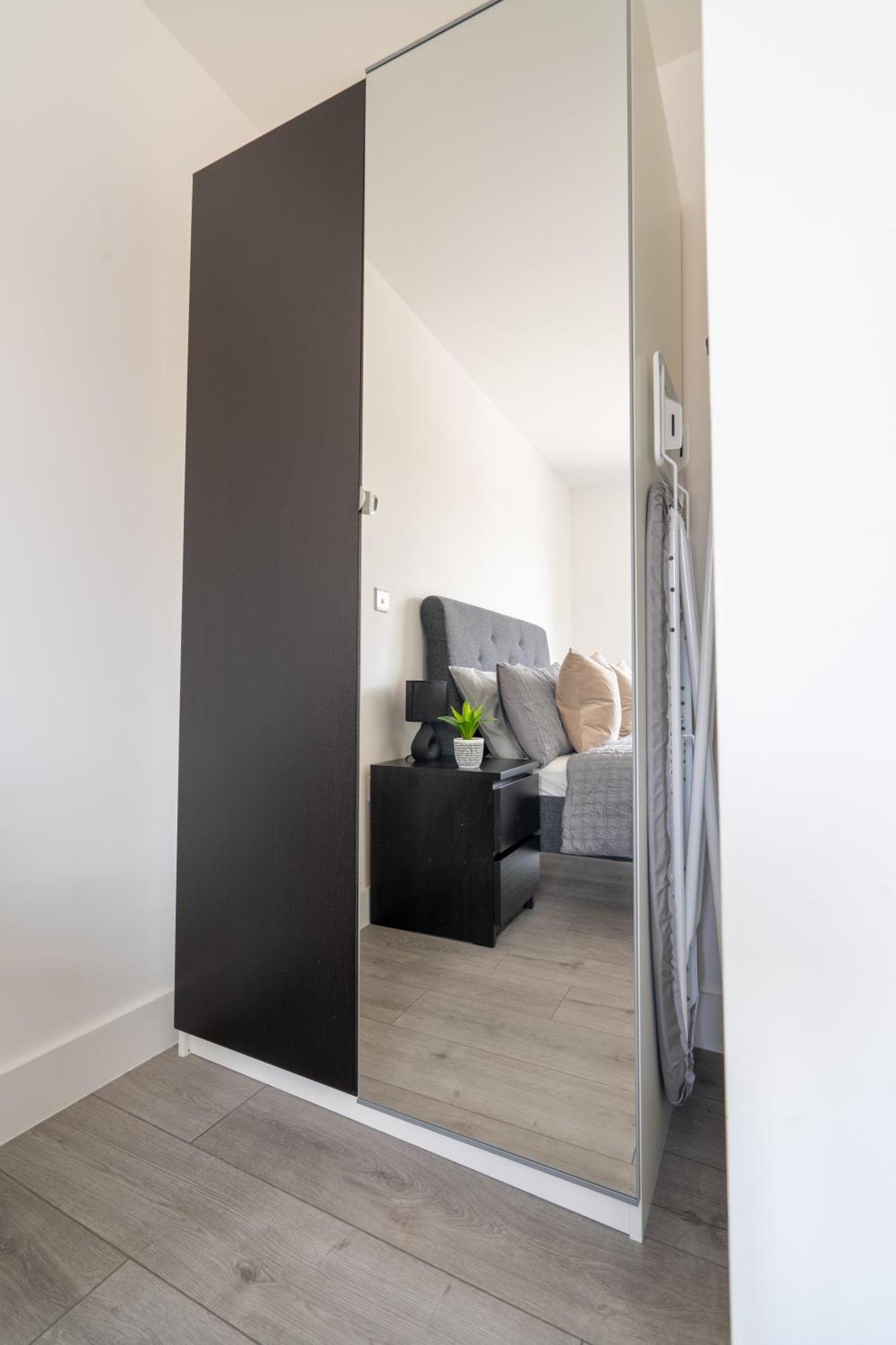 Oasis At Hemel Hempstead Apartment Exterior photo